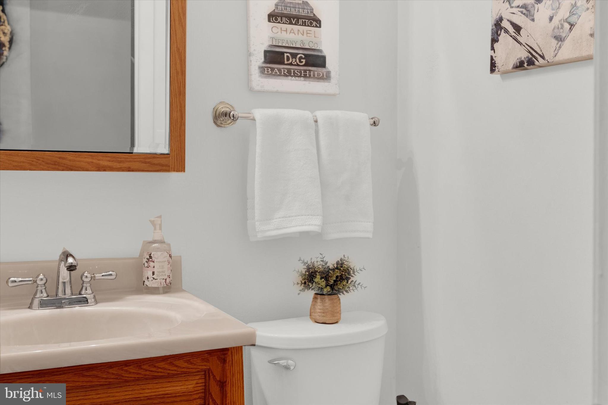 11118 Lenox Drive Upper Marlboro, MD 20774 - Photo 5 of 27 Powder Room