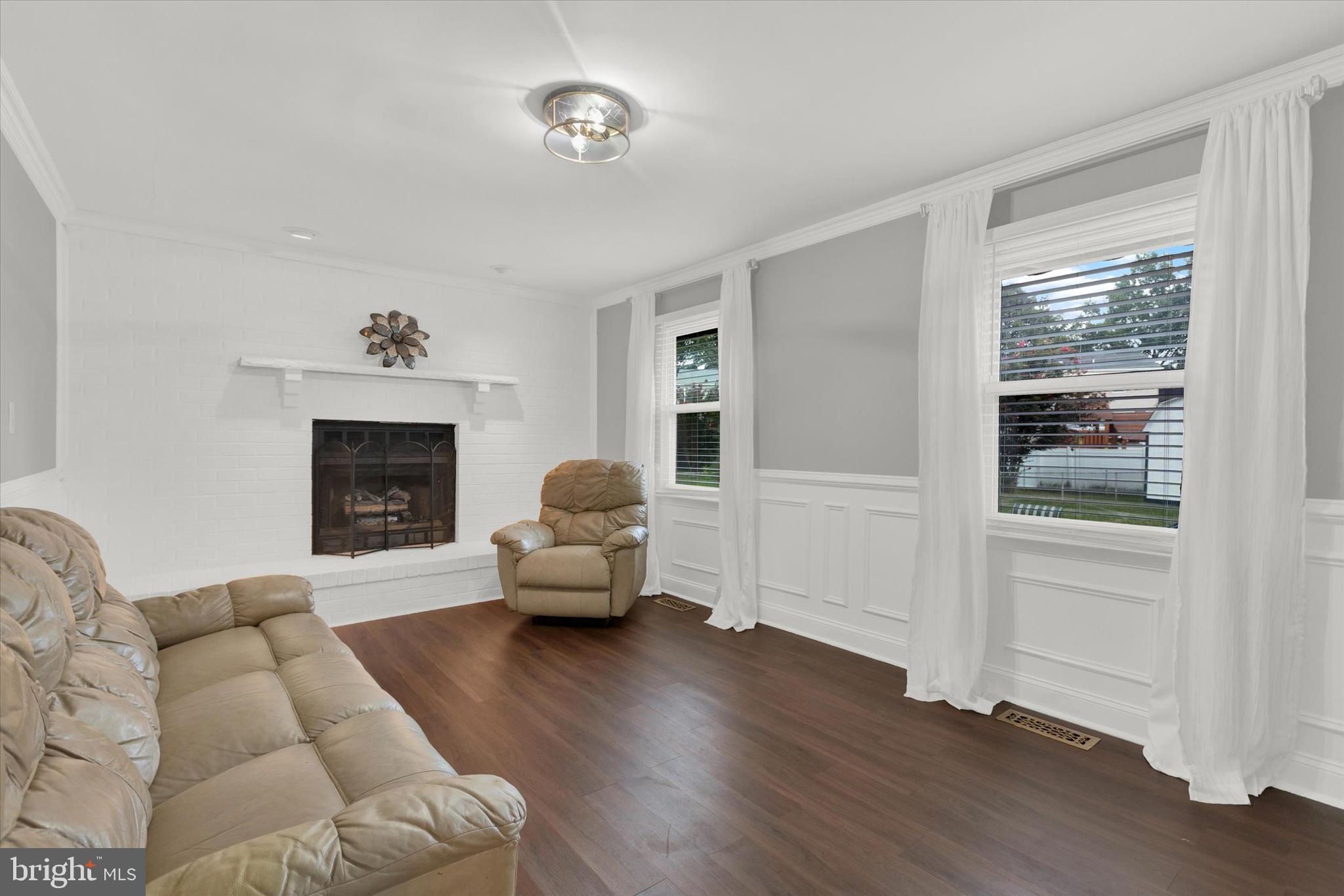 11118 Lenox Drive Upper Marlboro, MD 20774 - Photo 9 of 27 Family Room