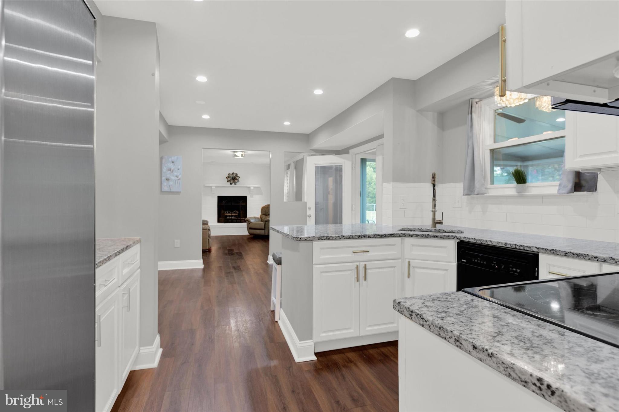 11118 Lenox Drive Upper Marlboro, MD 20774 - Photo 10 of 27 Kitchen/Family Room View