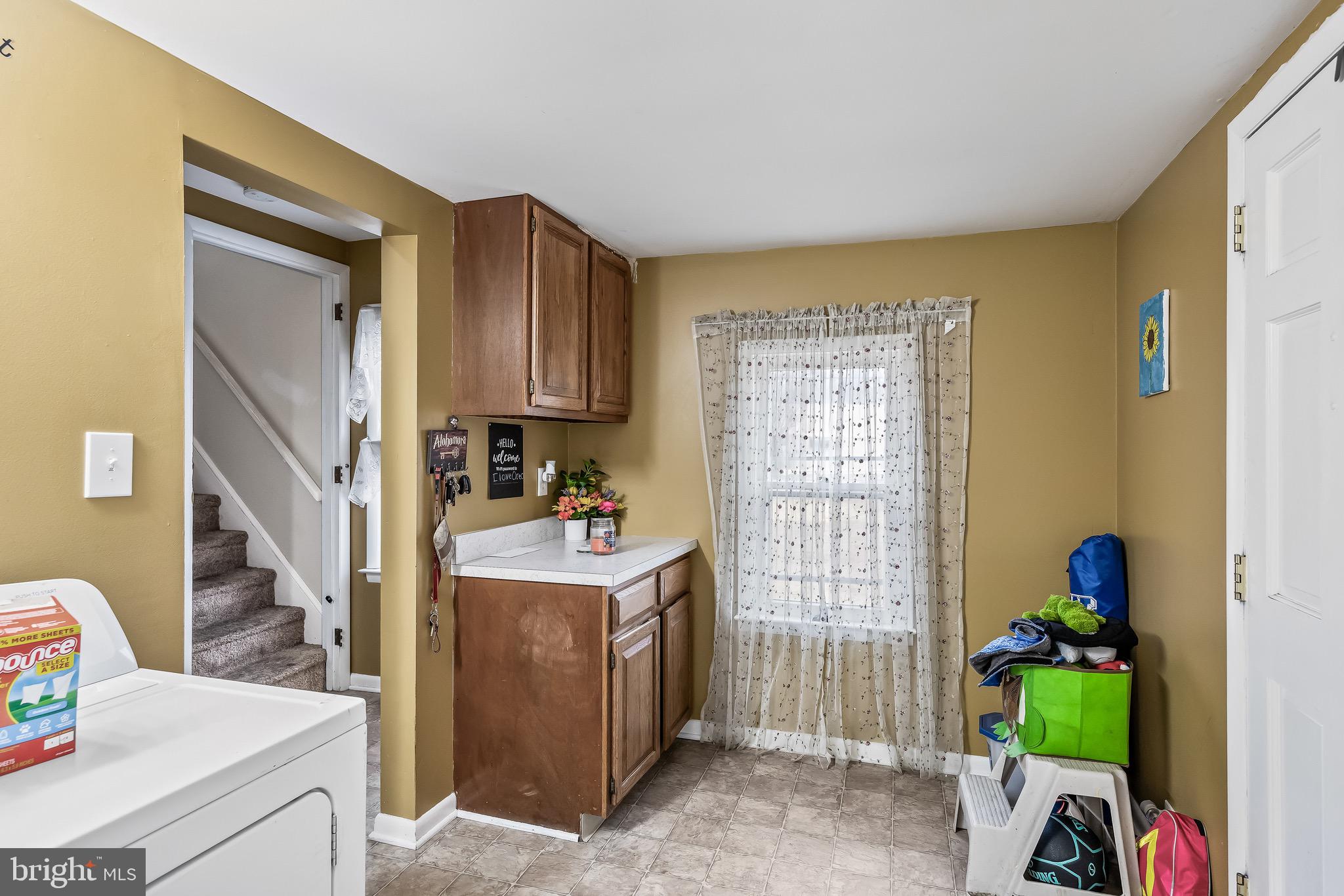 2276 Winslow Road Williamstown, NJ 08094 - Photo 17 of 39 a room with furniture a rug toys and windows