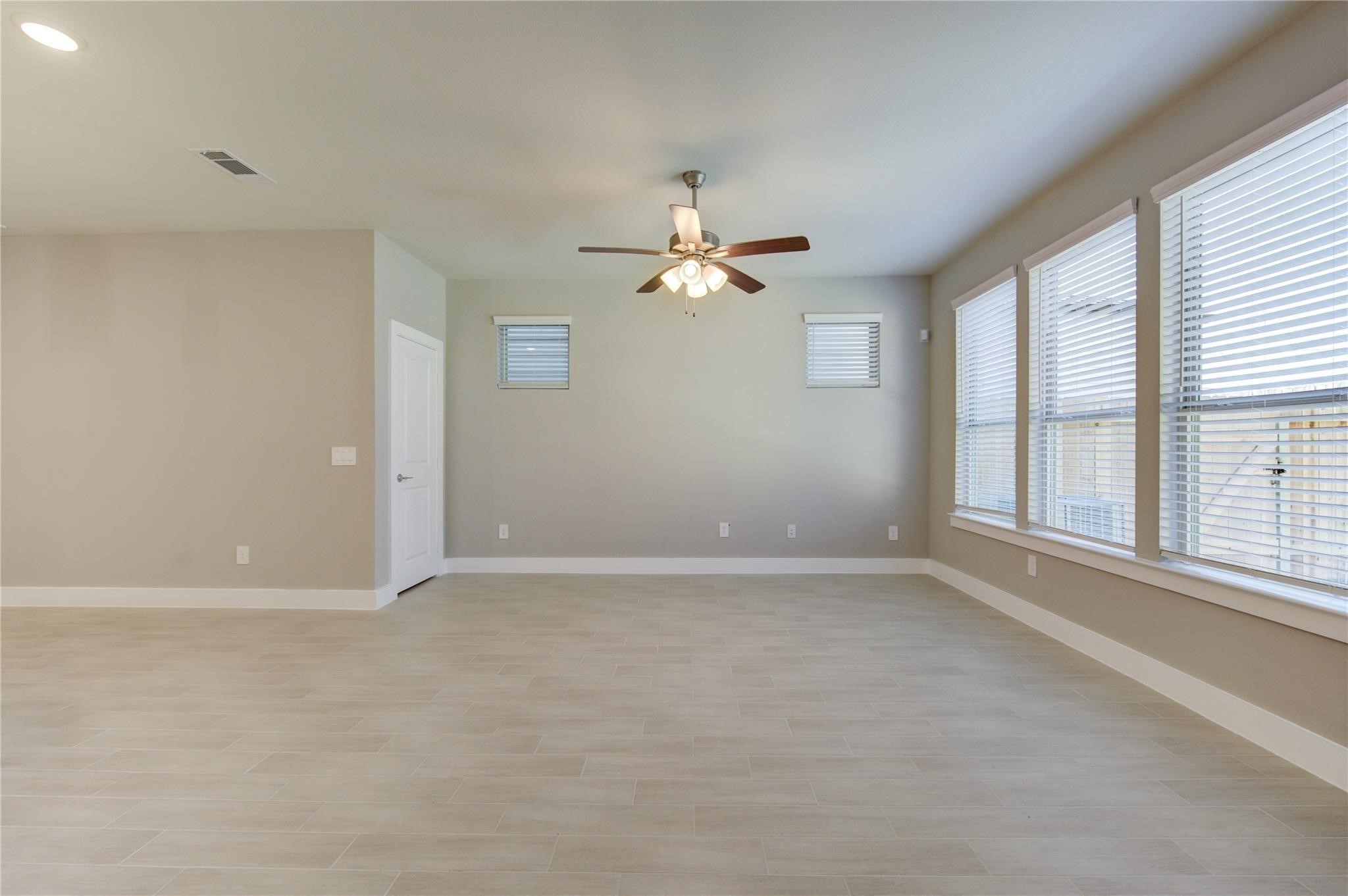 1709 Summerlyn Houston, TX 77080 - Photo 23 of 46