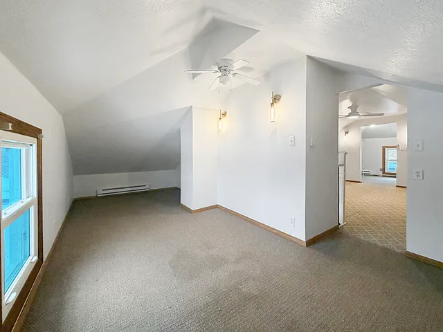 $128,000 | 327 West Garfield Street, Freeport, IL 61032