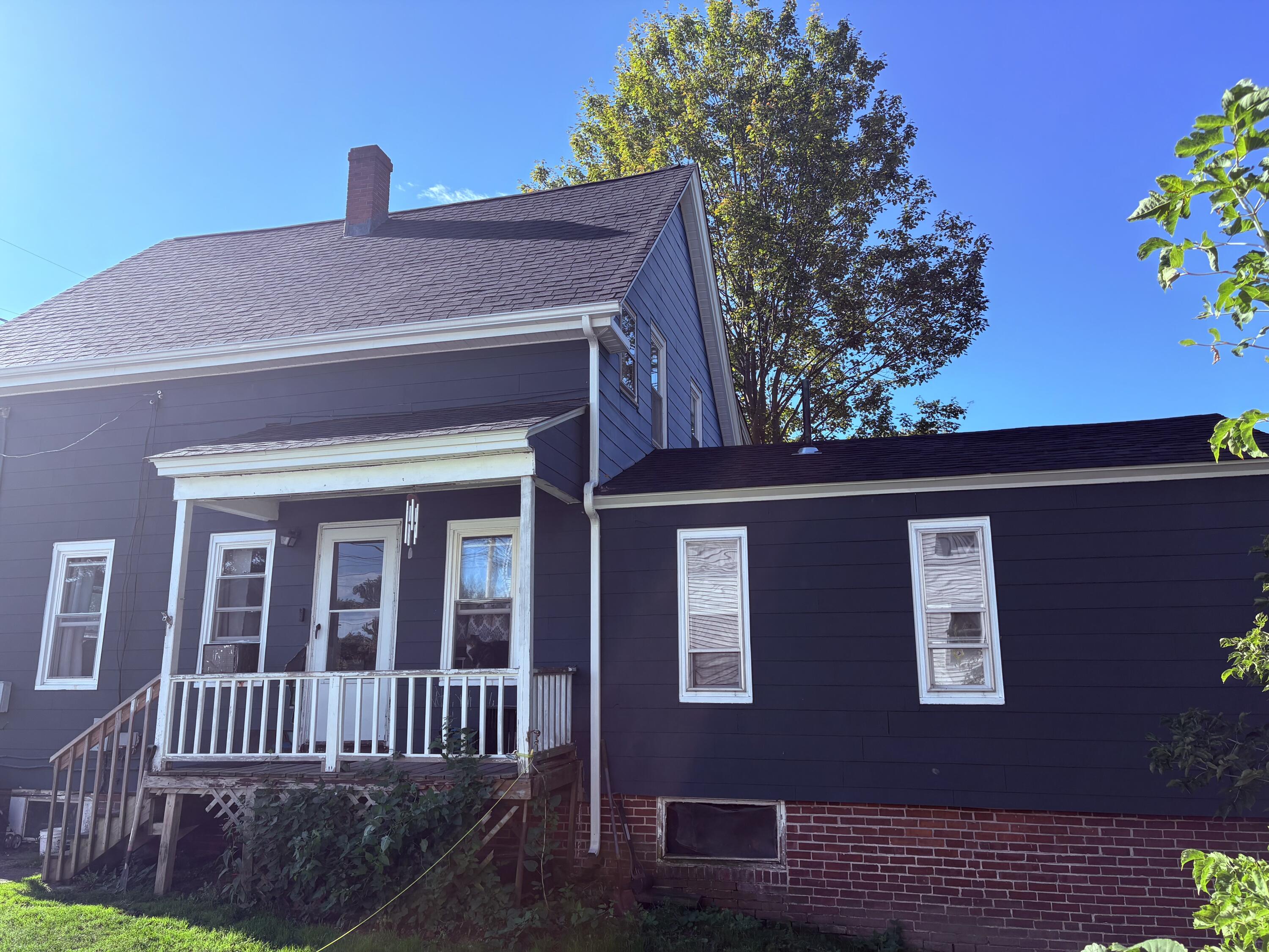 5 Ralph Avenue Lewiston, ME 04240 - Photo 2 of 17 IMG_0372