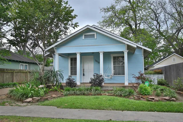 $2,495 | 1010 Louise Street, Houston, TX 77009