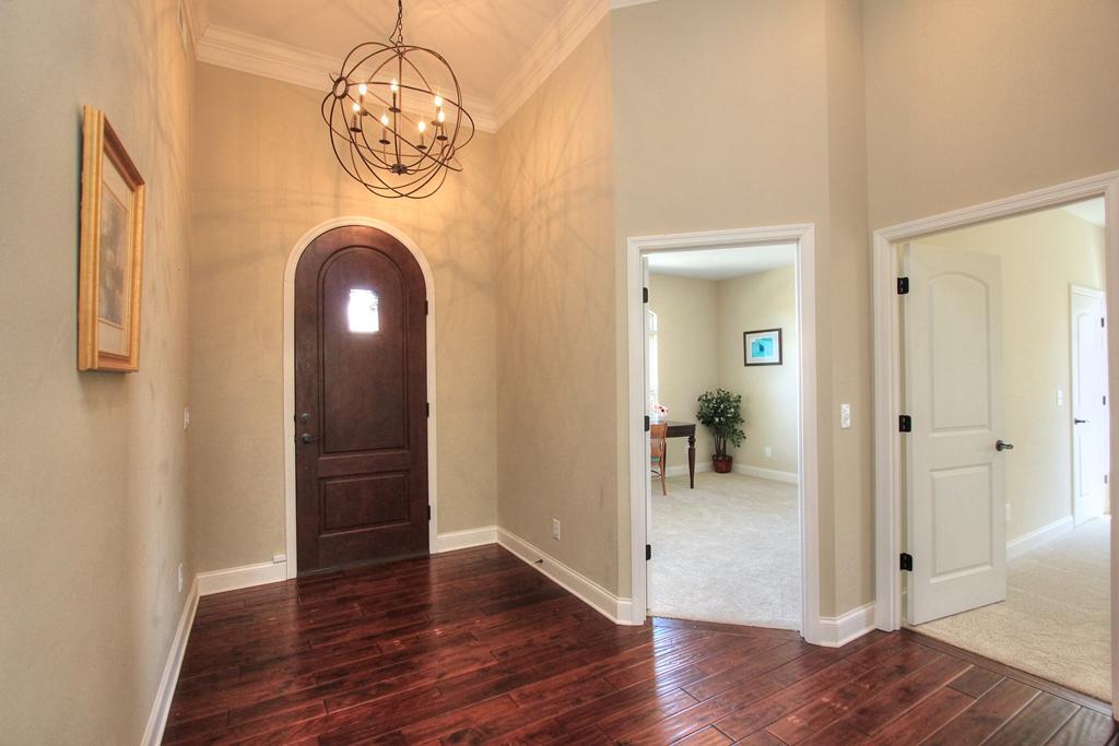 6726 Kenton Ridge Circle Chattanooga, TN 37421 - Photo 5 of 53 6726 Kenton Ridge Circle (5)