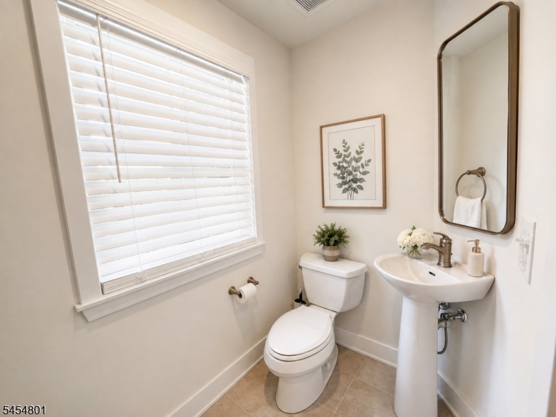 9 Raritan Avenue Keyport, NJ 07735 - Photo 11 of 22 Gallery Image 11