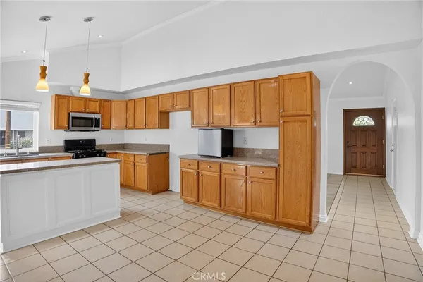 $799,900 | 5604 Bloomfield Street, Simi Valley, CA 93063