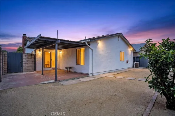 $799,900 | 5604 Bloomfield Street, Simi Valley, CA 93063