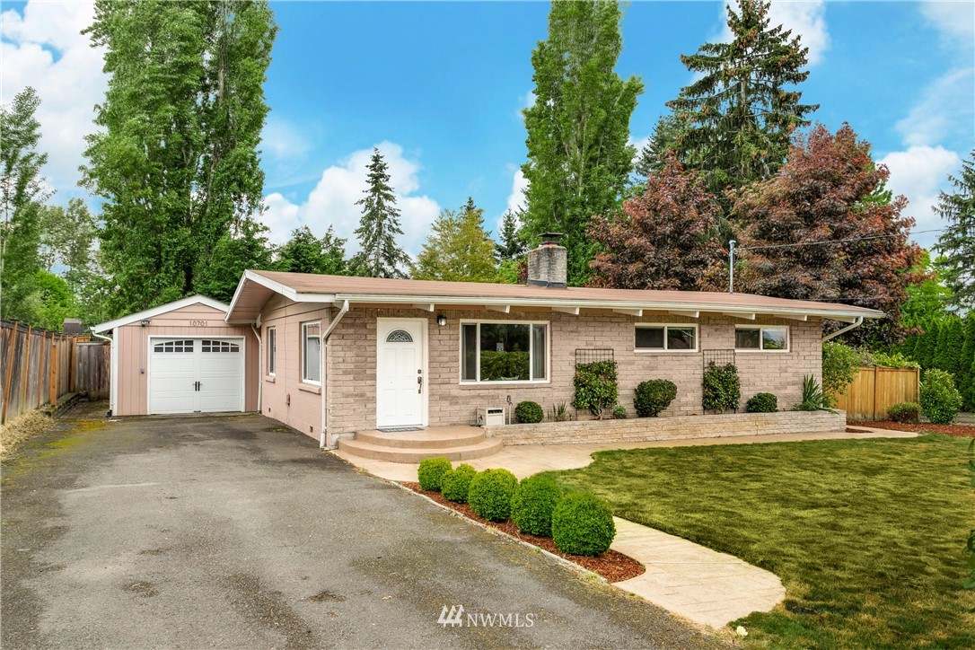 10701 Southeast 196th Street Renton, WA 98055 - Photo 1 of 19 Gallery Image 1
