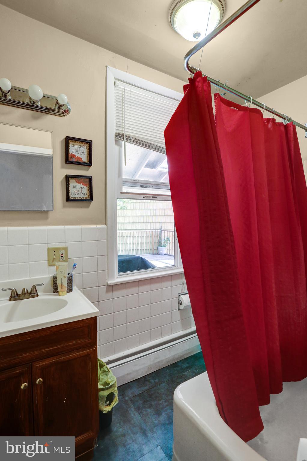 2804 Kutztown Road Reading, PA 19605 - Photo 11 of 29 Gallery Image 11