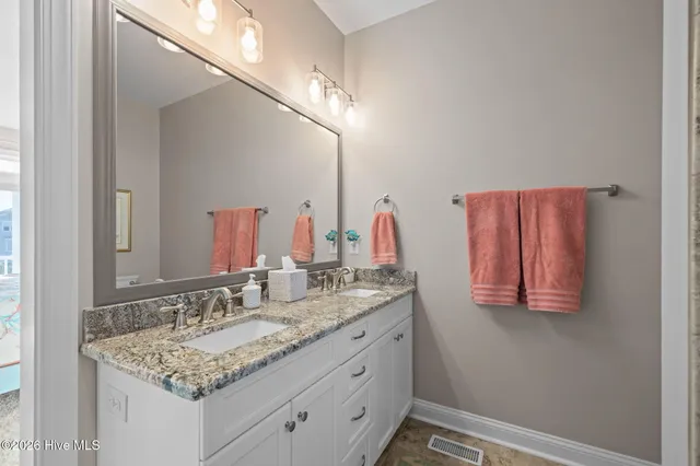 $1,900,000 | 102 East Summer Place, Emerald Isle, NC 28594