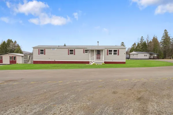 $74,900 | 6 Darwin Drive, West Stewartstown, NH 03597
