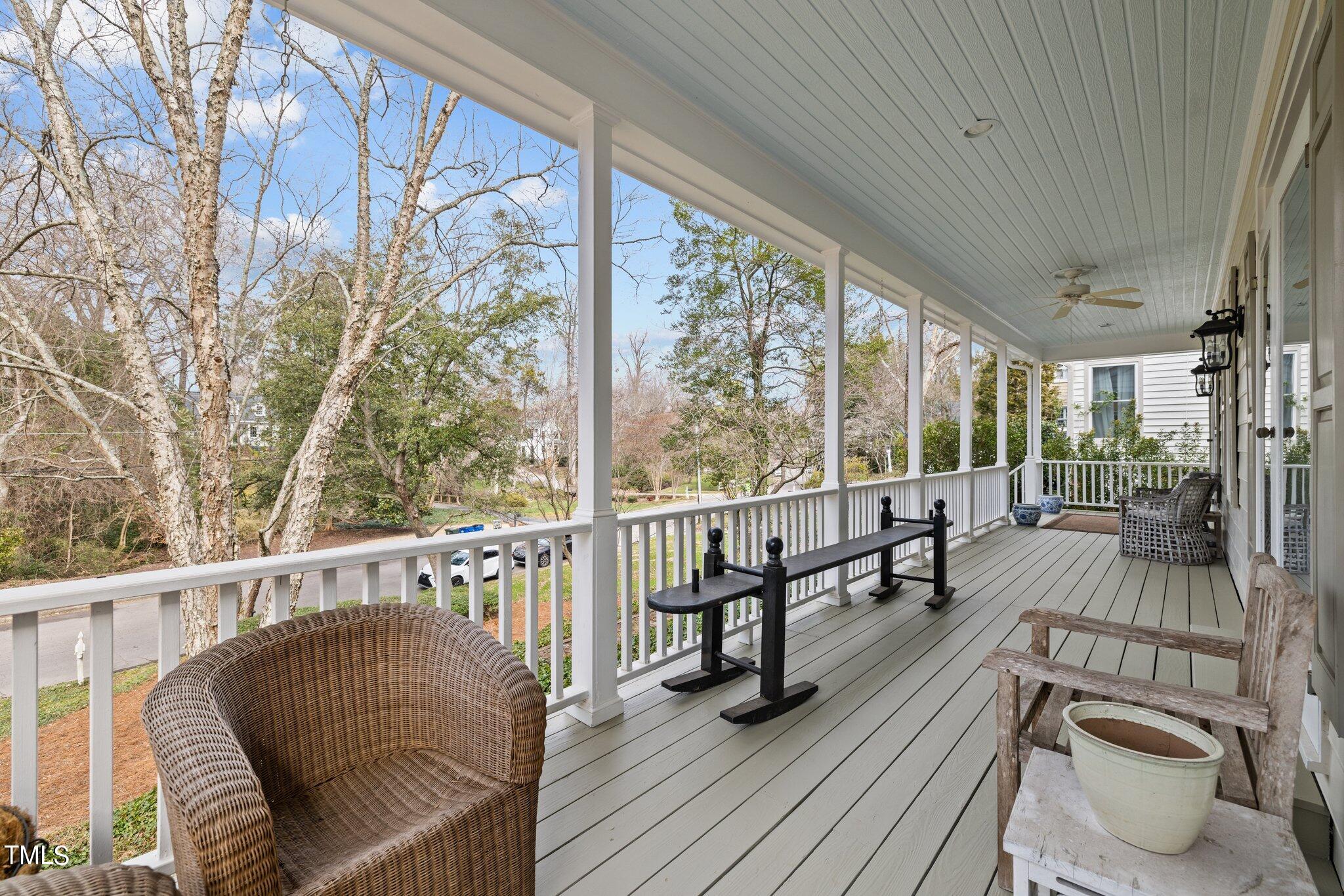 2216 Oxford Road Raleigh, NC 27608 - Photo 6 of 48 28-web-or-mls-5Z8A6509