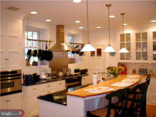 51 East Bells Mill Road Philadelphia, PA 19118 - Photo 2 of 6