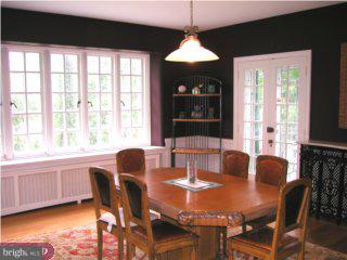 51 East Bells Mill Road Philadelphia, PA 19118 - Photo 3 of 6