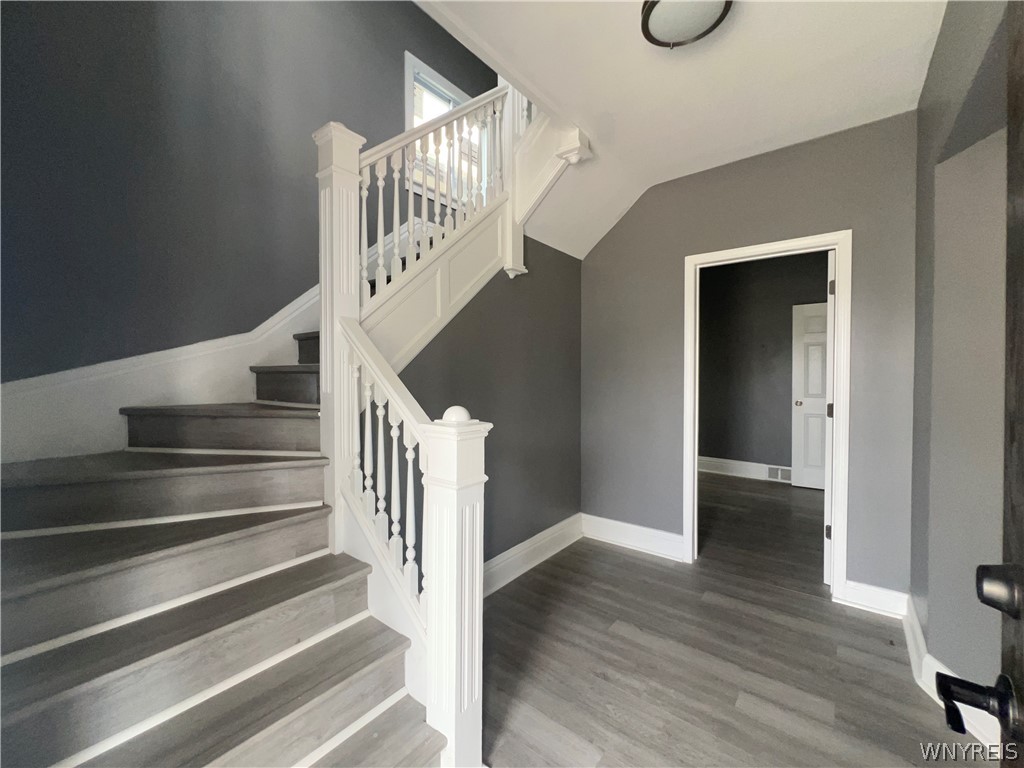 165 Roland Avenue Lackawanna, NY 14218 - Photo 2 of 19 Common Entrance