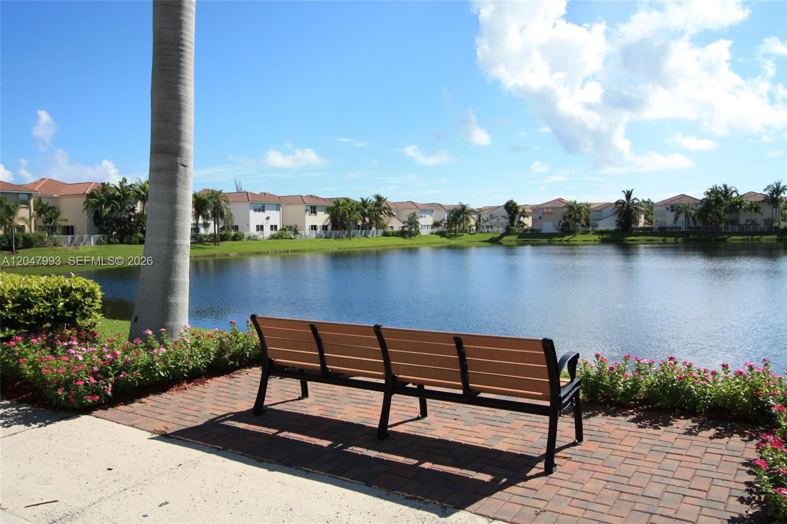 1595 Seagrape Way Hollywood, FL 33019 - Photo 37 of 39