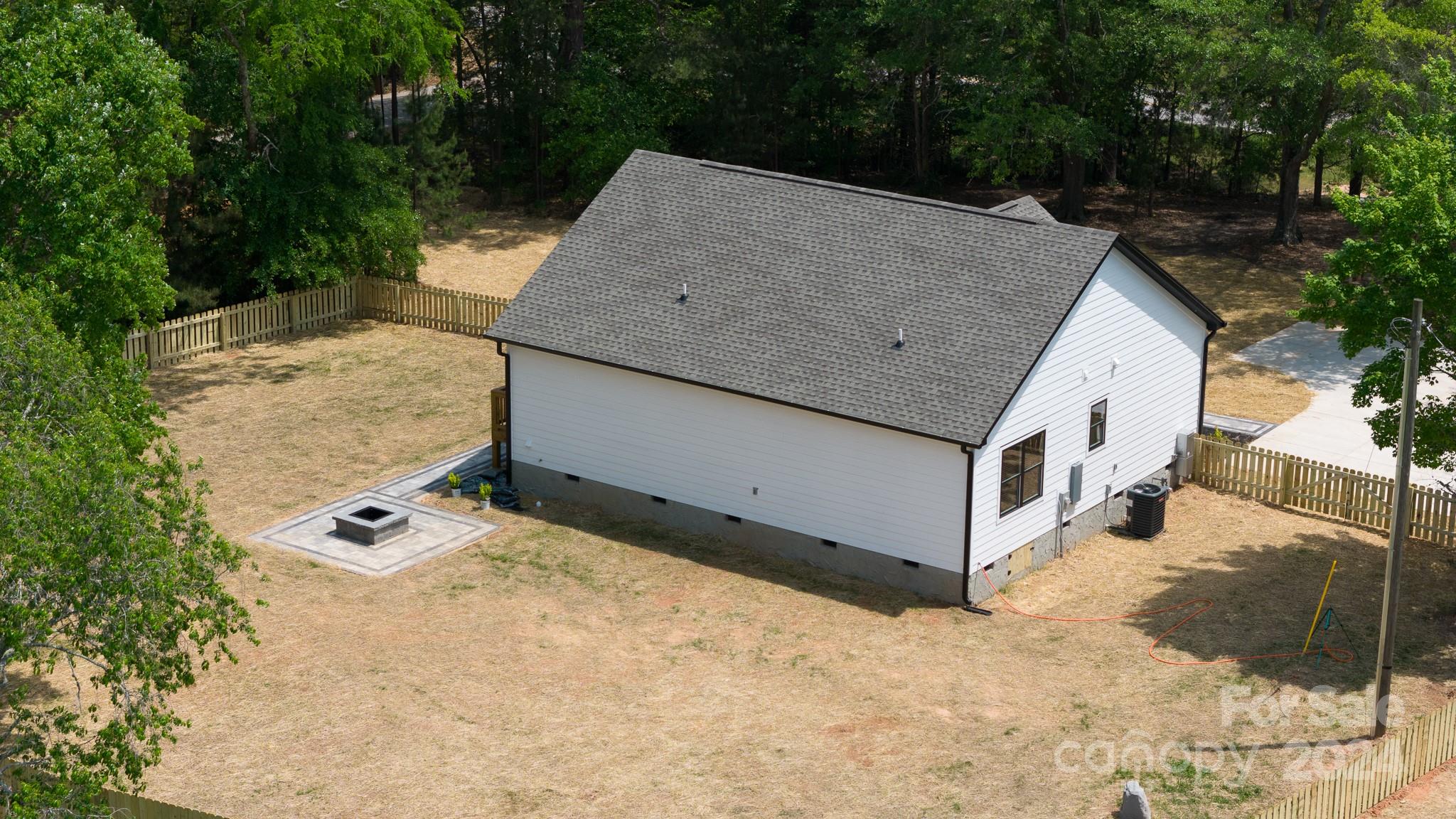 5040 Mt Gallant Road Rock Hill, SC 29732 - Photo 37 of 38 a view of a house with a snow in the yard