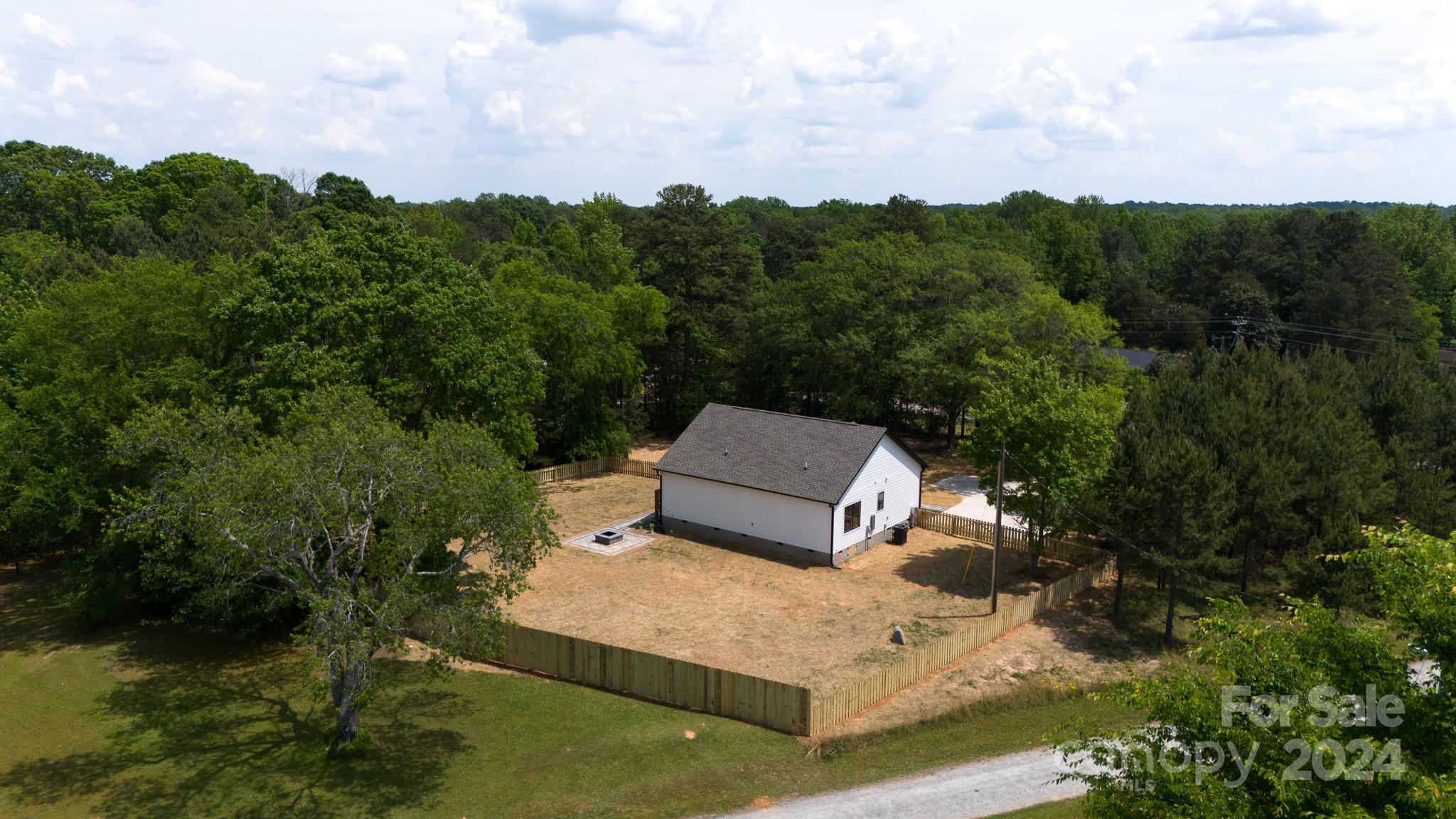 5040 Mt Gallant Road Rock Hill, SC 29732 - Photo 38 of 38 a view of a back yard