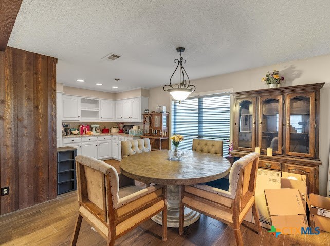 906 Mead Road Victoria, TX 77904 - Photo 14 of 30