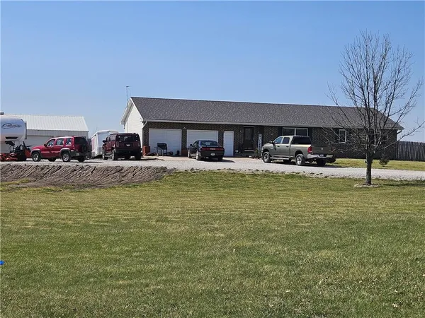$459,000 | 7630 Southeast Troxler Lane, Lawson, MO 64062