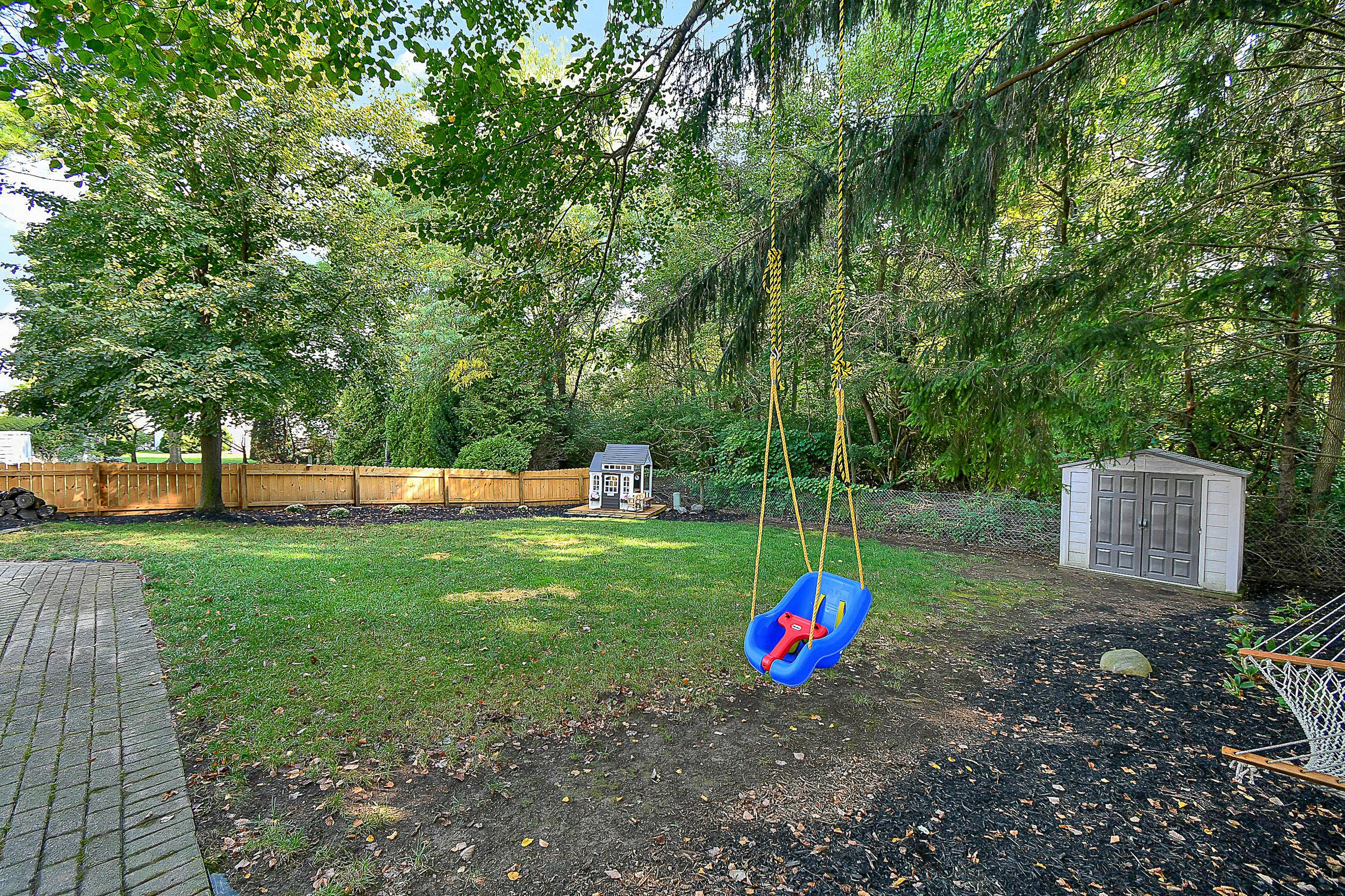 5224 Southminster Road, Unit RA Columbus, OH 43221 - Photo 43 of 48