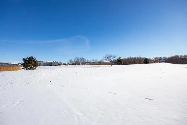 $344,900 | 3200 Huckleberry Lane, Appleton, WI 54915