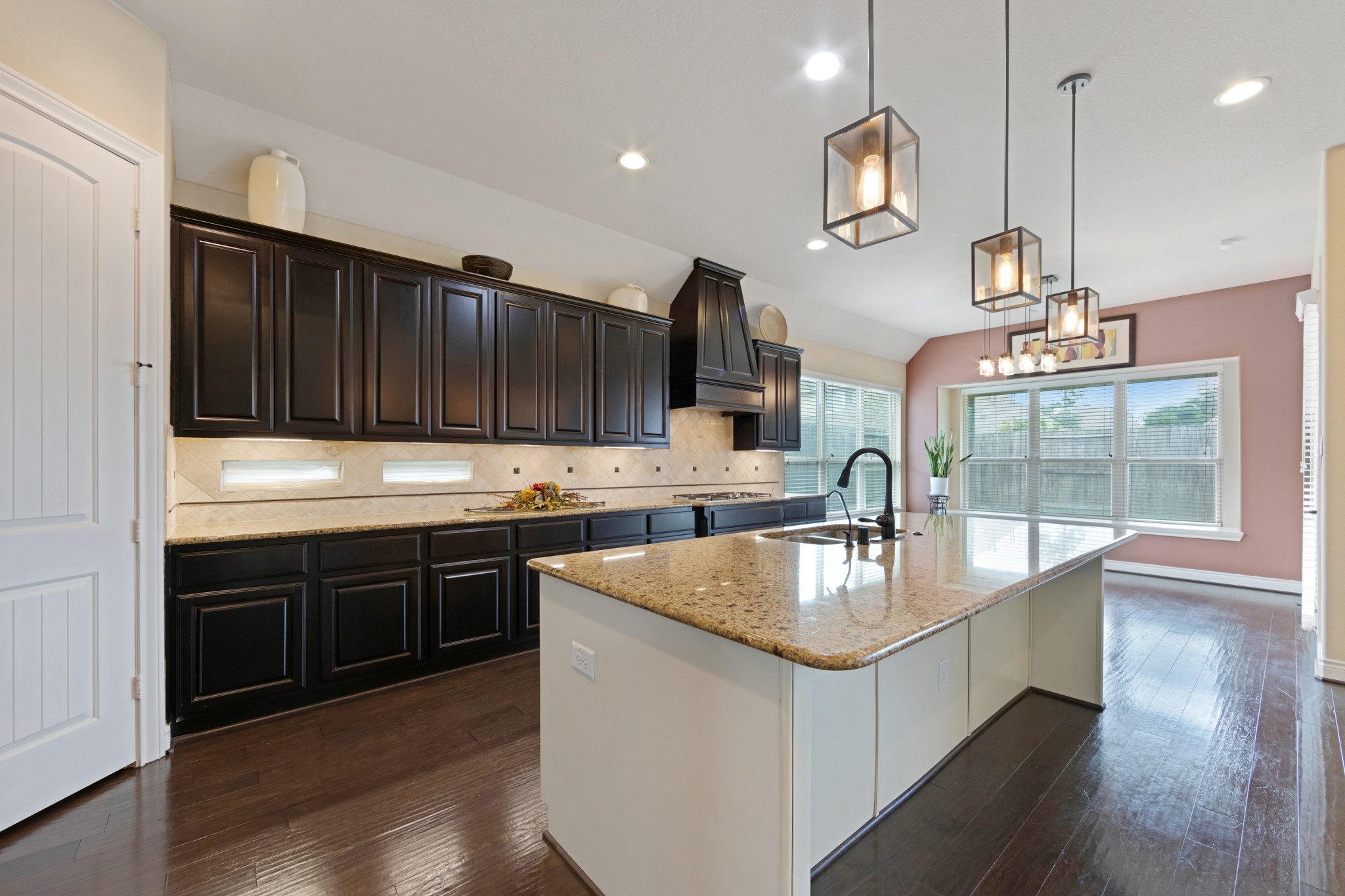 19310 Sanctuary Rosebud Lane Spring, TX 77388 - Photo 14 of 44