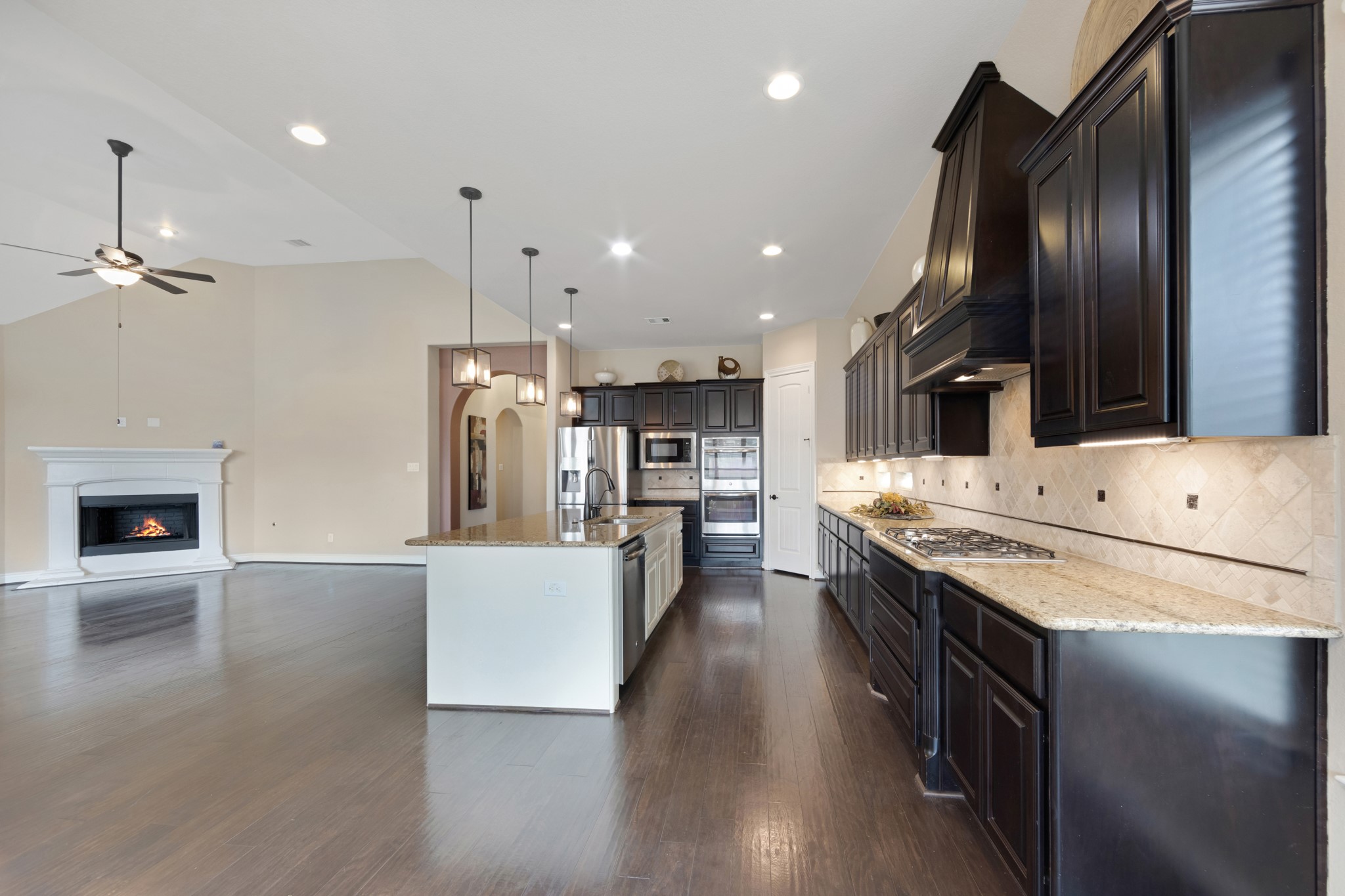 19310 Sanctuary Rosebud Lane Spring, TX 77388 - Photo 16 of 44