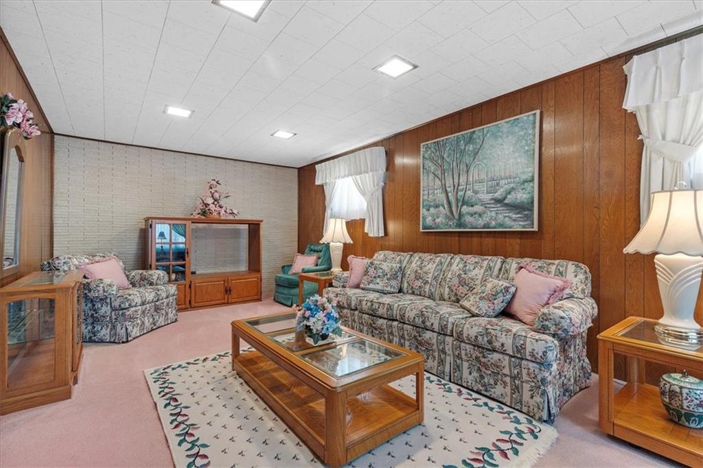 746 Eldersville Road Burgettstown, PA 15021 - Photo 15 of 44 Gallery Image 15