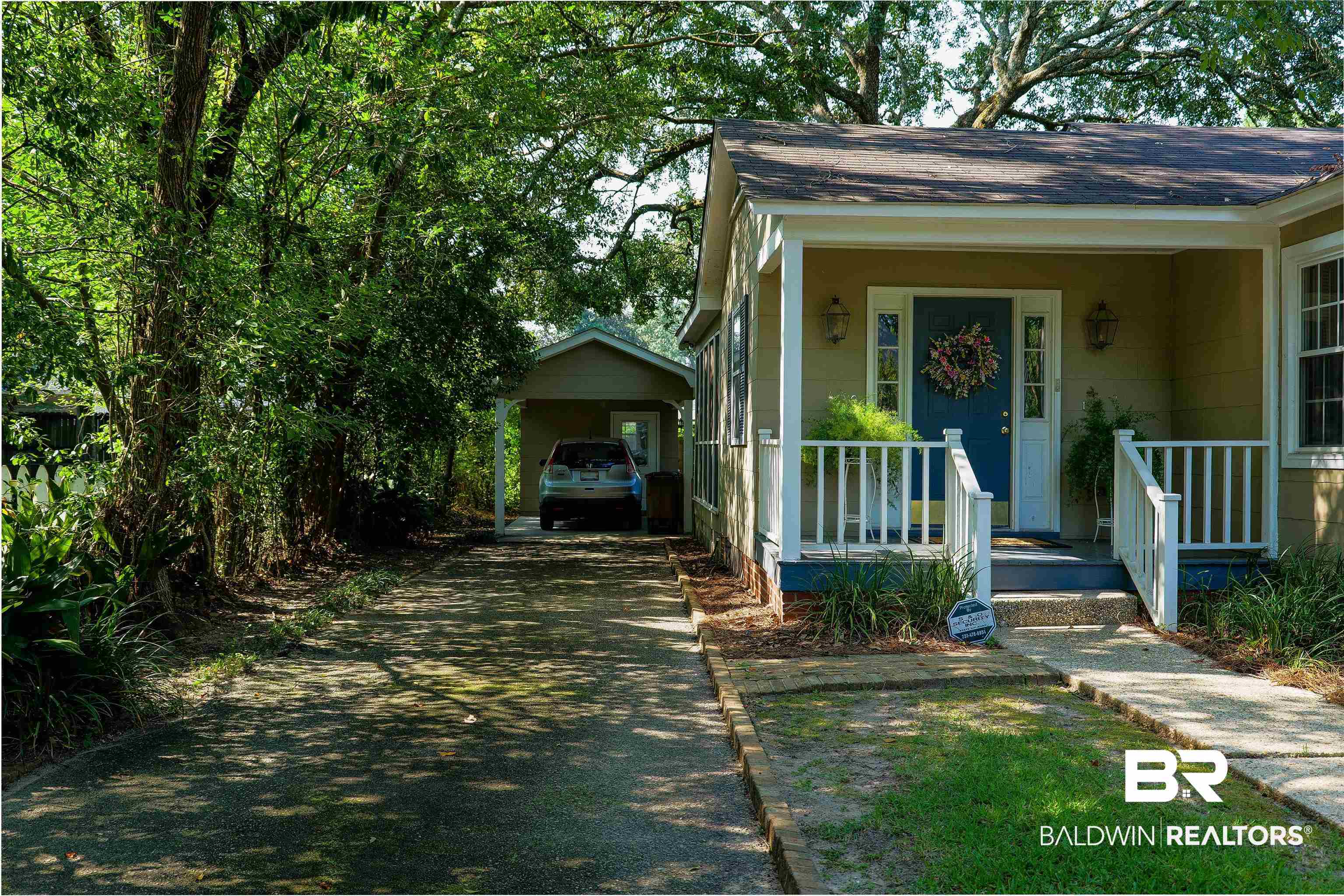 5 Lancaster Road Mobile, AL 36608 - Photo 2 of 20