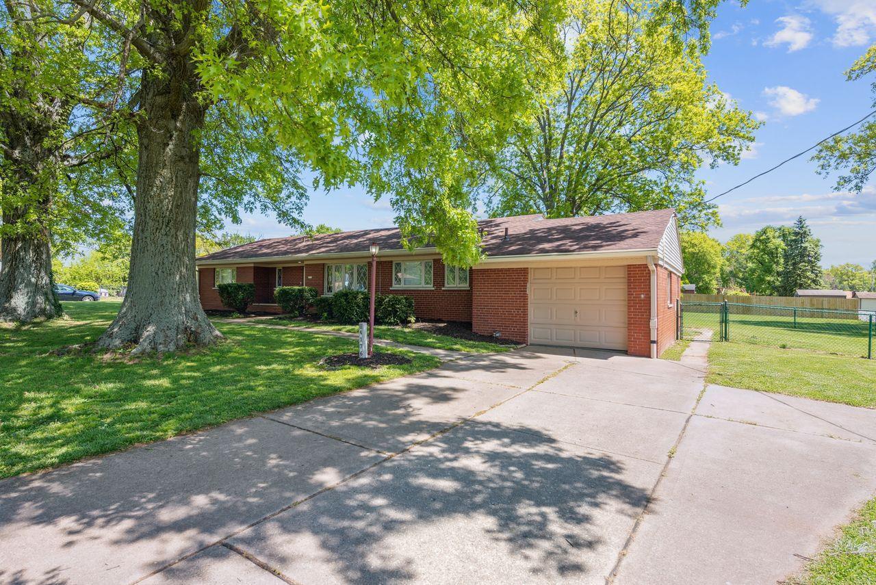 4176 School Section Road Cincinnati, OH 45211 - Photo 3 of 37 Gallery Image 3