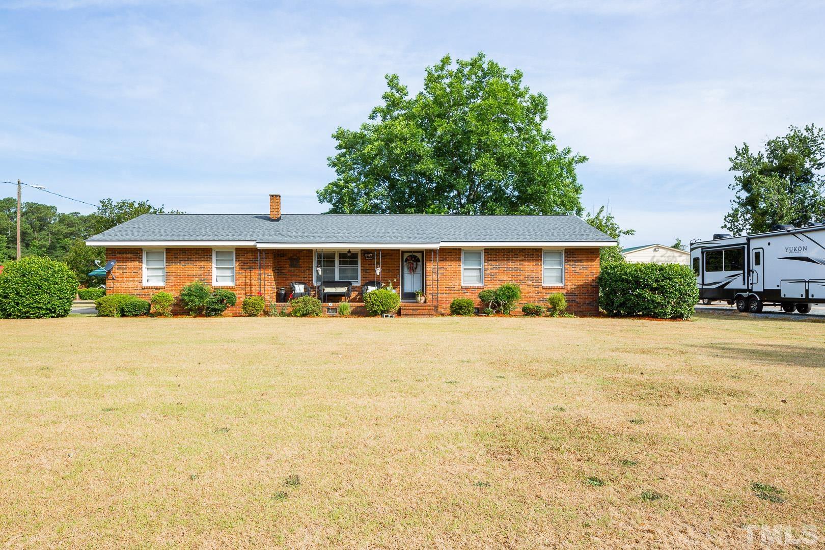 842 Ammons Road Dunn, NC 28334 - Photo 1 of 28 Gallery Image 1