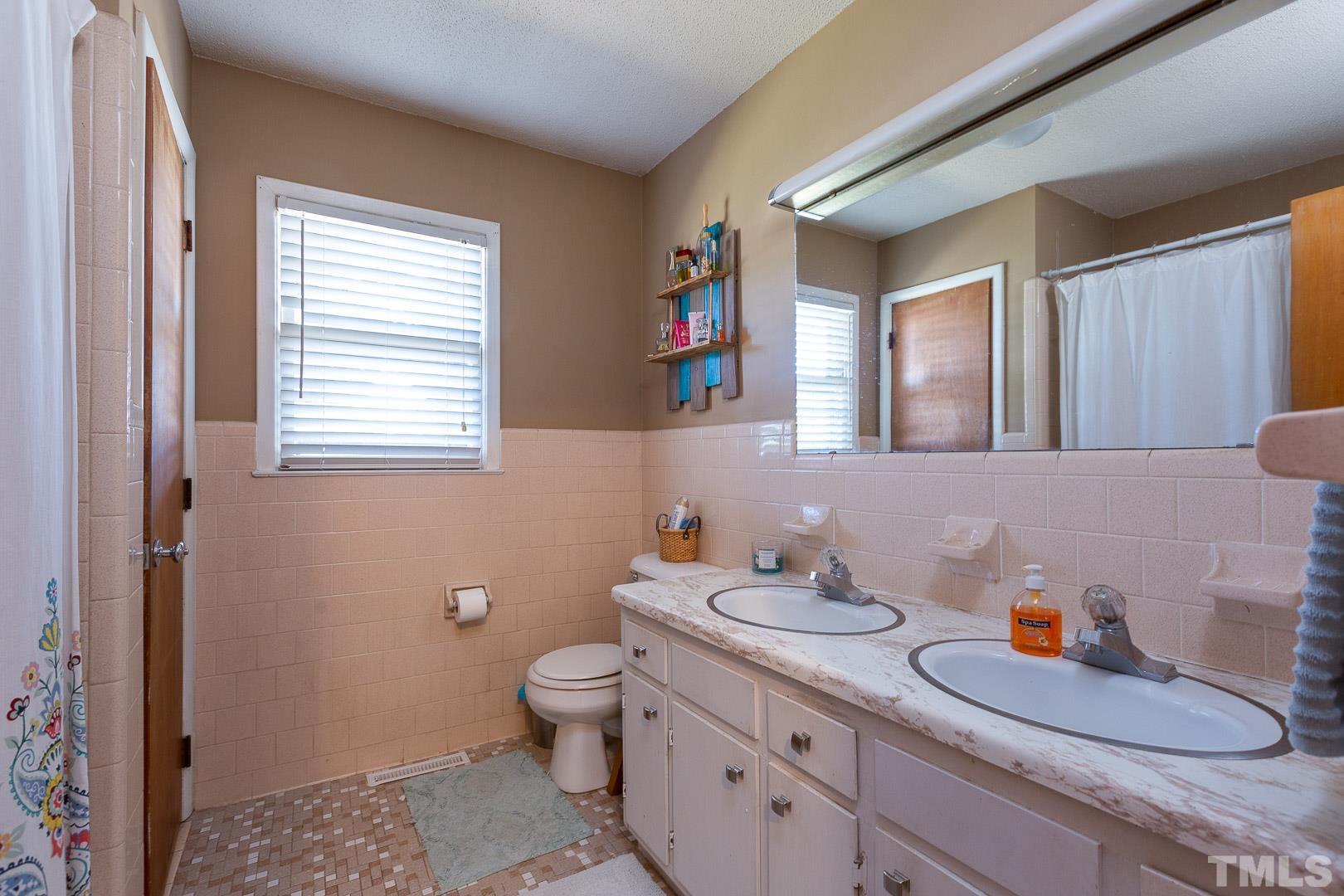 842 Ammons Road Dunn, NC 28334 - Photo 18 of 28 Gallery Image 18