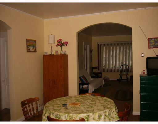 1990 Brodhead Road Aliquippa, PA 15001 - Photo 4 of 9 Dining Room.