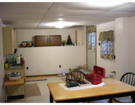 1990 Brodhead Road Aliquippa, PA 15001 - Photo 6 of 9 Den/Family/Great Room.