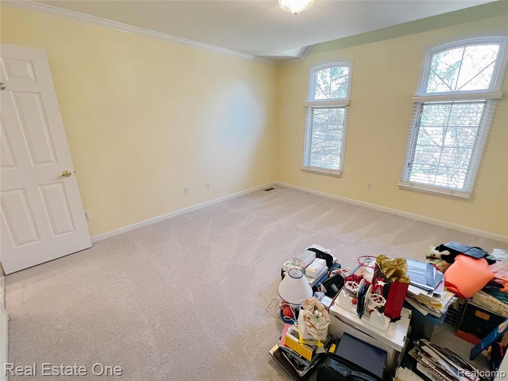 2014 Mapleridge Road Rochester Hills, MI 48309 - Photo 41 of 53