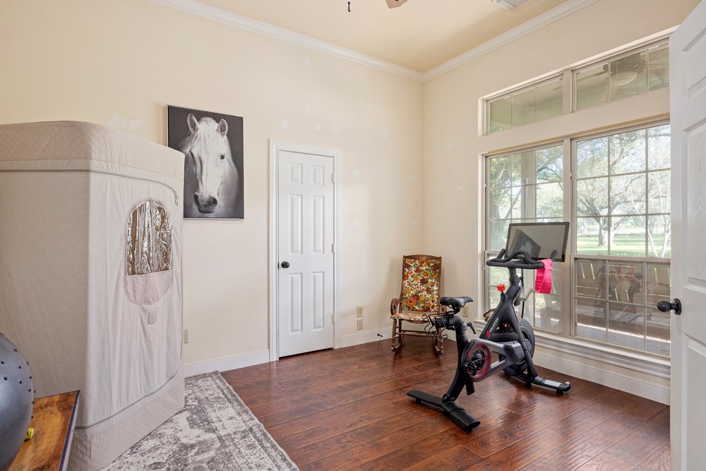 272 Schaper Road Fredericksburg, TX 78624 - Photo 9 of 41