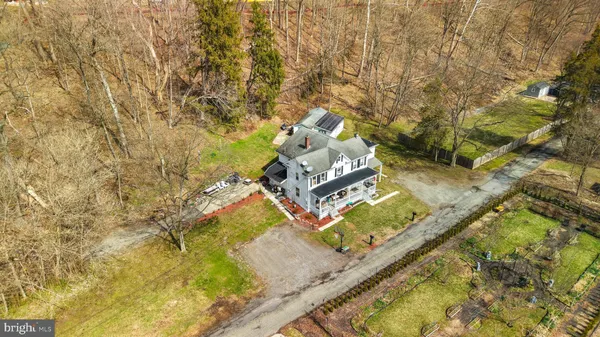$375,000 | 5-7 Vanatta Place, Belvidere, NJ 07823