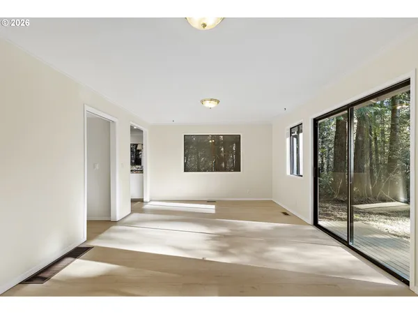$1,050,000 | 58901 Nehalem Highway South, Vernonia, OR 97064