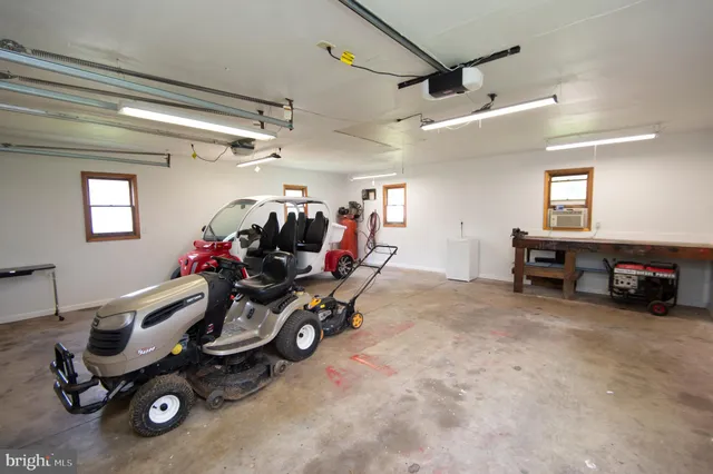 $324,900 | 5302 River Drive, Cambridge, MD 21613