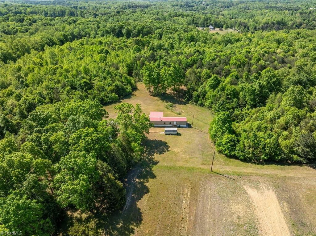4657 Alpine Drive Trinity, NC 27370 - Photo 2 of 16
