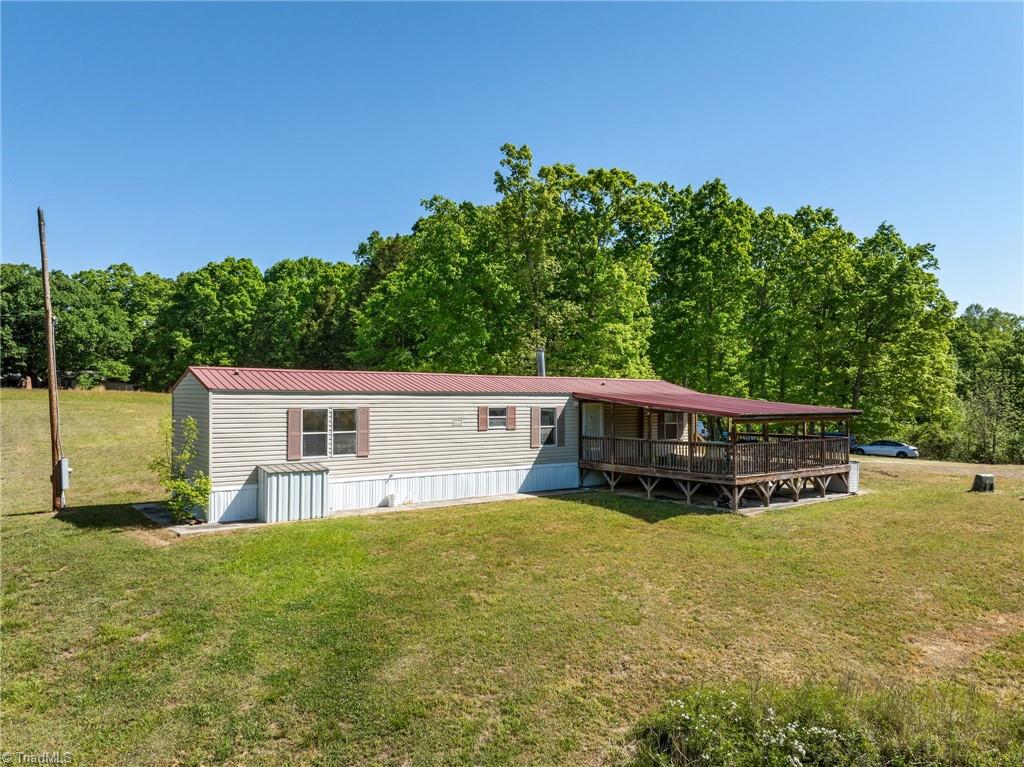 4657 Alpine Drive Trinity, NC 27370 - Photo 6 of 16