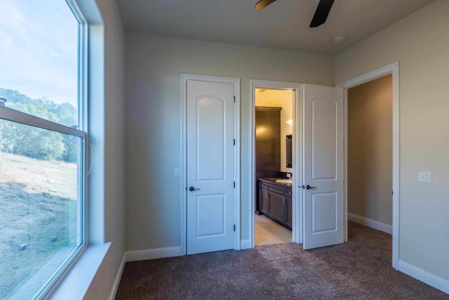 22443 Loper Valley Road Prather, CA 93651 - Photo 14 of 39 Gallery Image 14