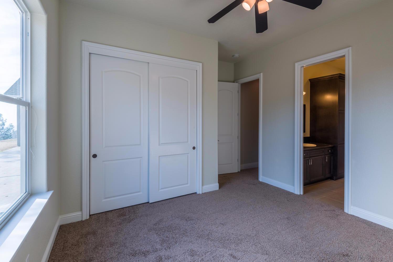 22443 Loper Valley Road Prather, CA 93651 - Photo 19 of 39 Gallery Image 19