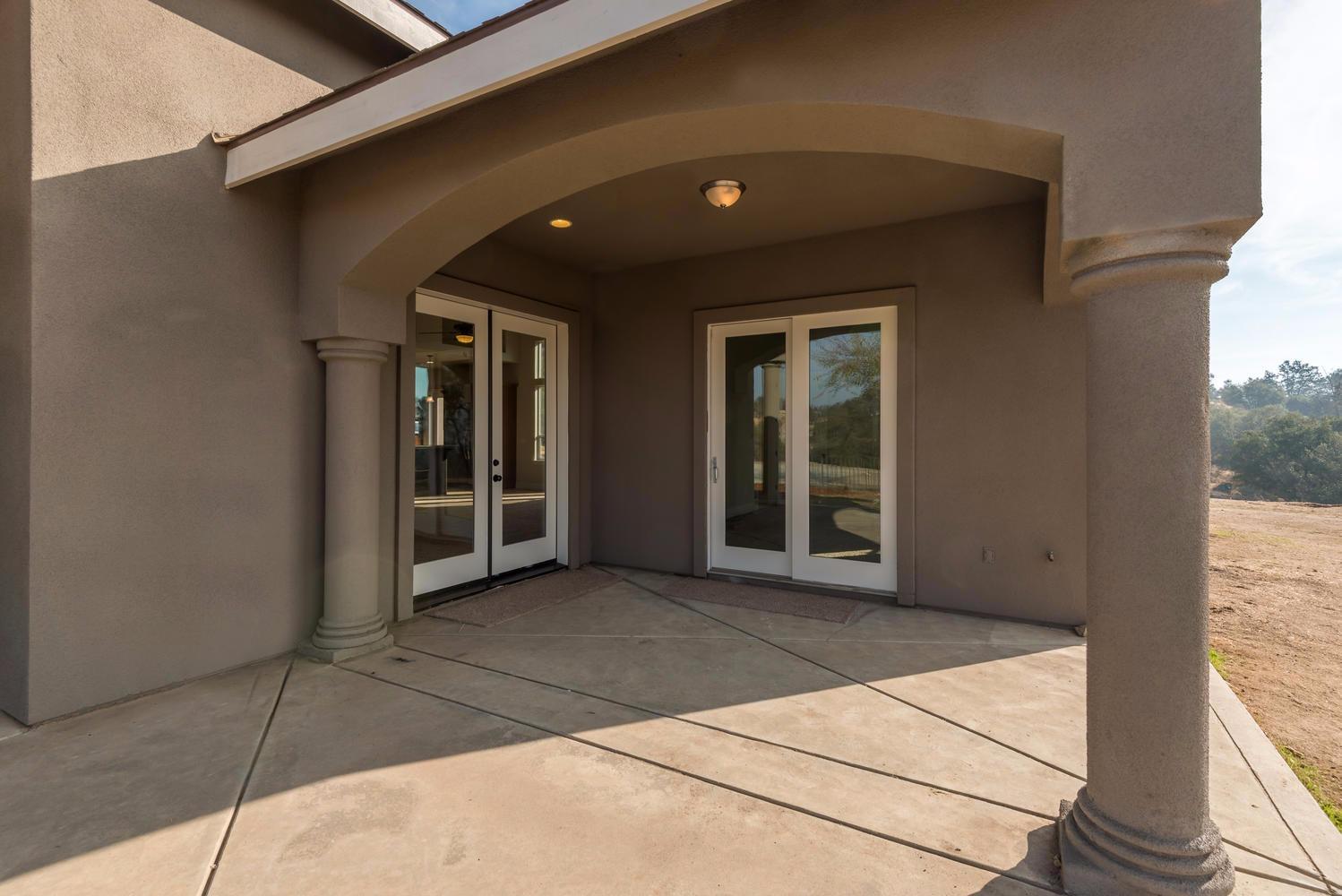 22443 Loper Valley Road Prather, CA 93651 - Photo 27 of 39 Gallery Image 27