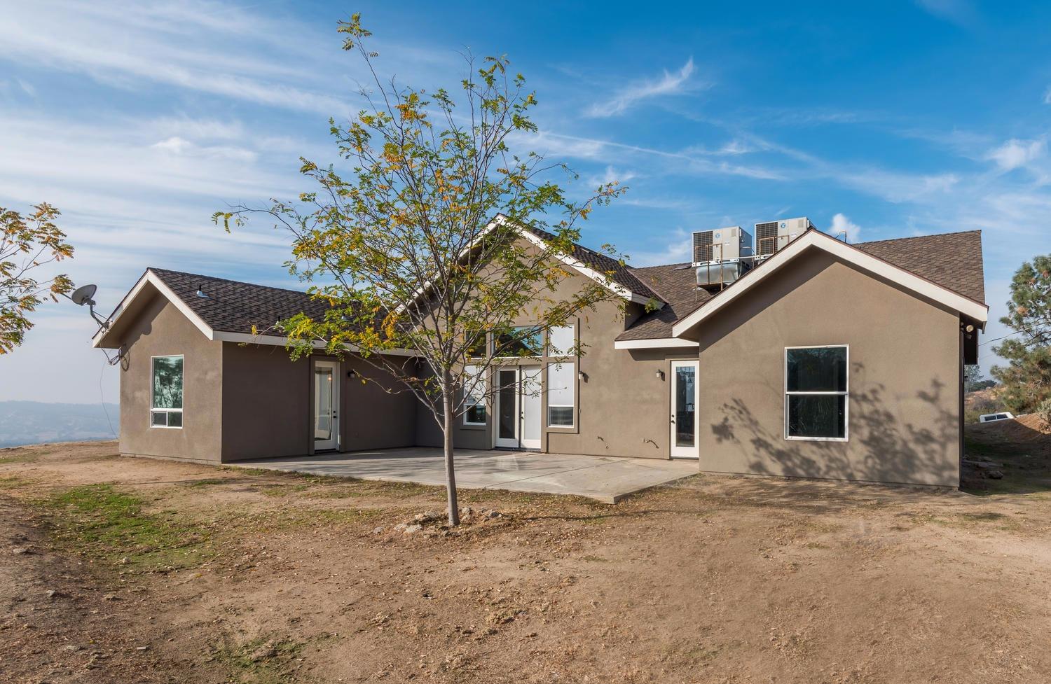 22443 Loper Valley Road Prather, CA 93651 - Photo 34 of 39 Gallery Image 34
