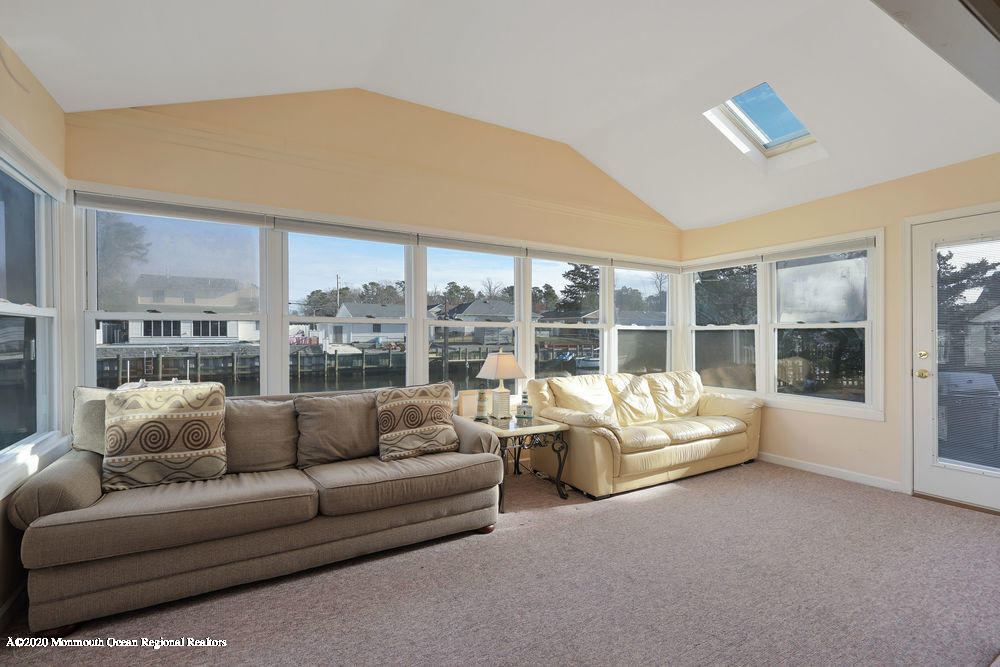 27 Cedar Run Road Bayville, NJ 08721 - Photo 18 of 64 Sunroom