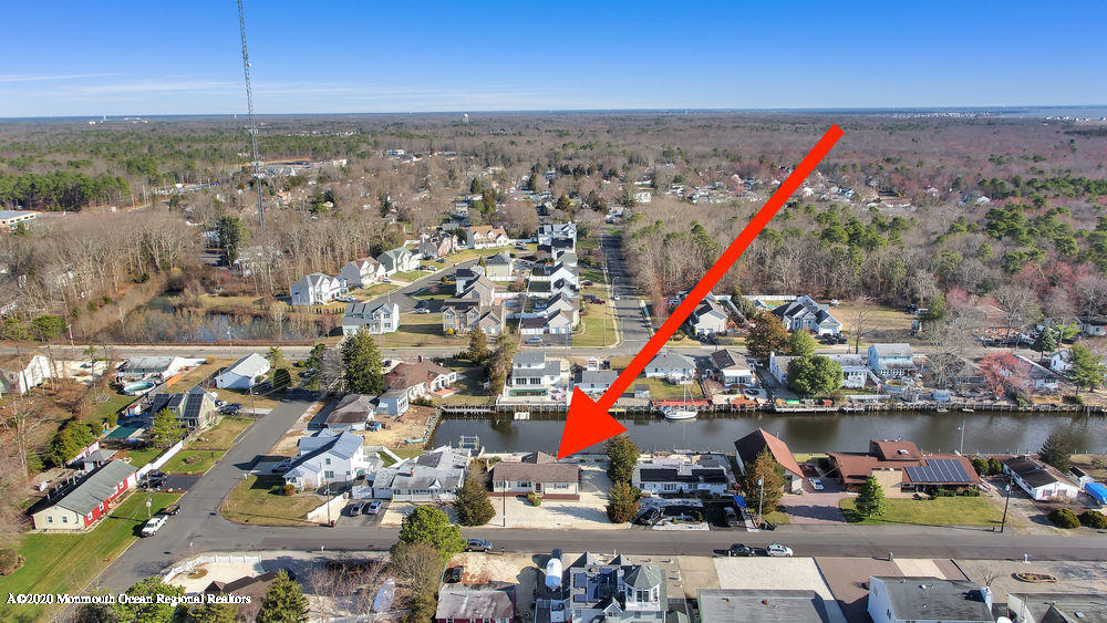 27 Cedar Run Road Bayville, NJ 08721 - Photo 47 of 64 Aerial Front
