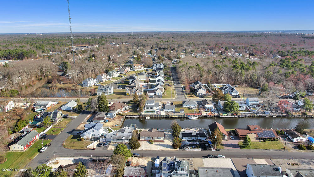 27 Cedar Run Road Bayville, NJ 08721 - Photo 50 of 64 Aerial Front